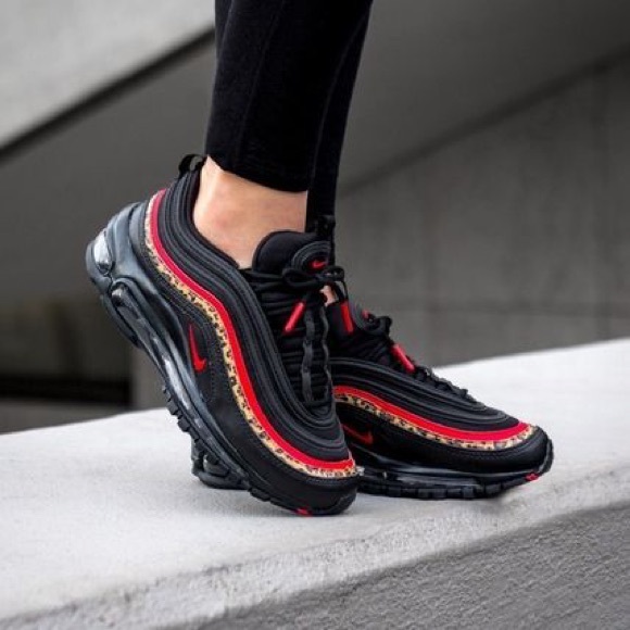 air max leopard pack